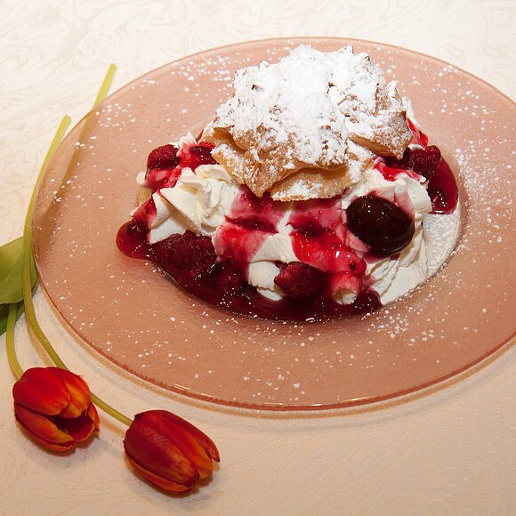 Nachspeise vom Gasthof Krone Beilngries Copyright: Fotodesign-Engler; Greding