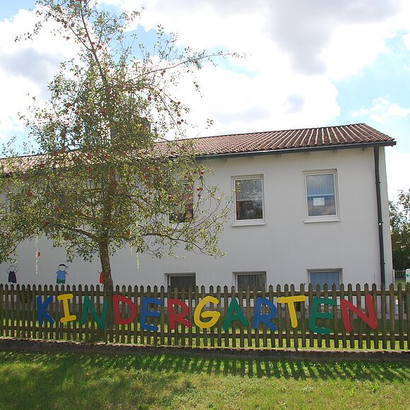 Außenansicht vom St. Ulrich-Kindergarten Kevenhüll