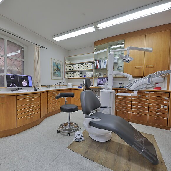 Zahnarzt Dr Meid Zimmer 4 - löschen/neu 03/2024