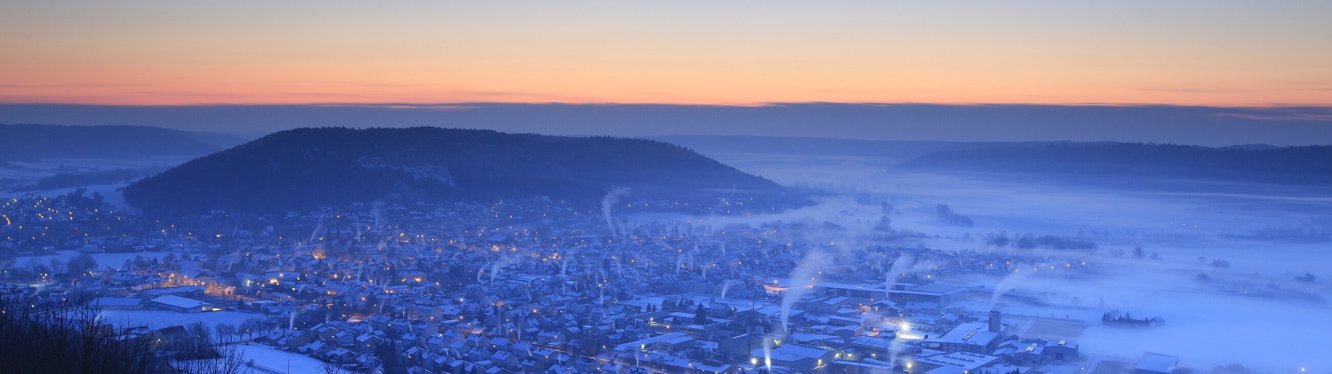 Beilngries in der Morgendämmerung im Winter