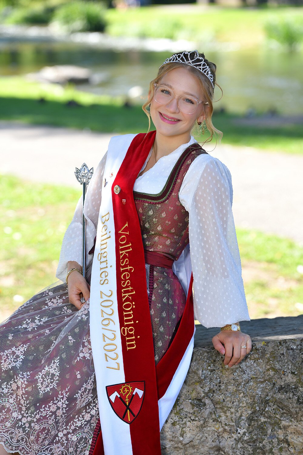 Volksfestkönigin Maria 2026
