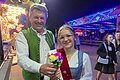 Volksfestkönigin Maria mit dem 1. Bürgermeister Helmut Schloderer unterwegs auf dem Volksfest Volksfestkönigin Maria mit dem 1. Bürgermeister Helmut Schloderer unterwegs auf dem Volksfest